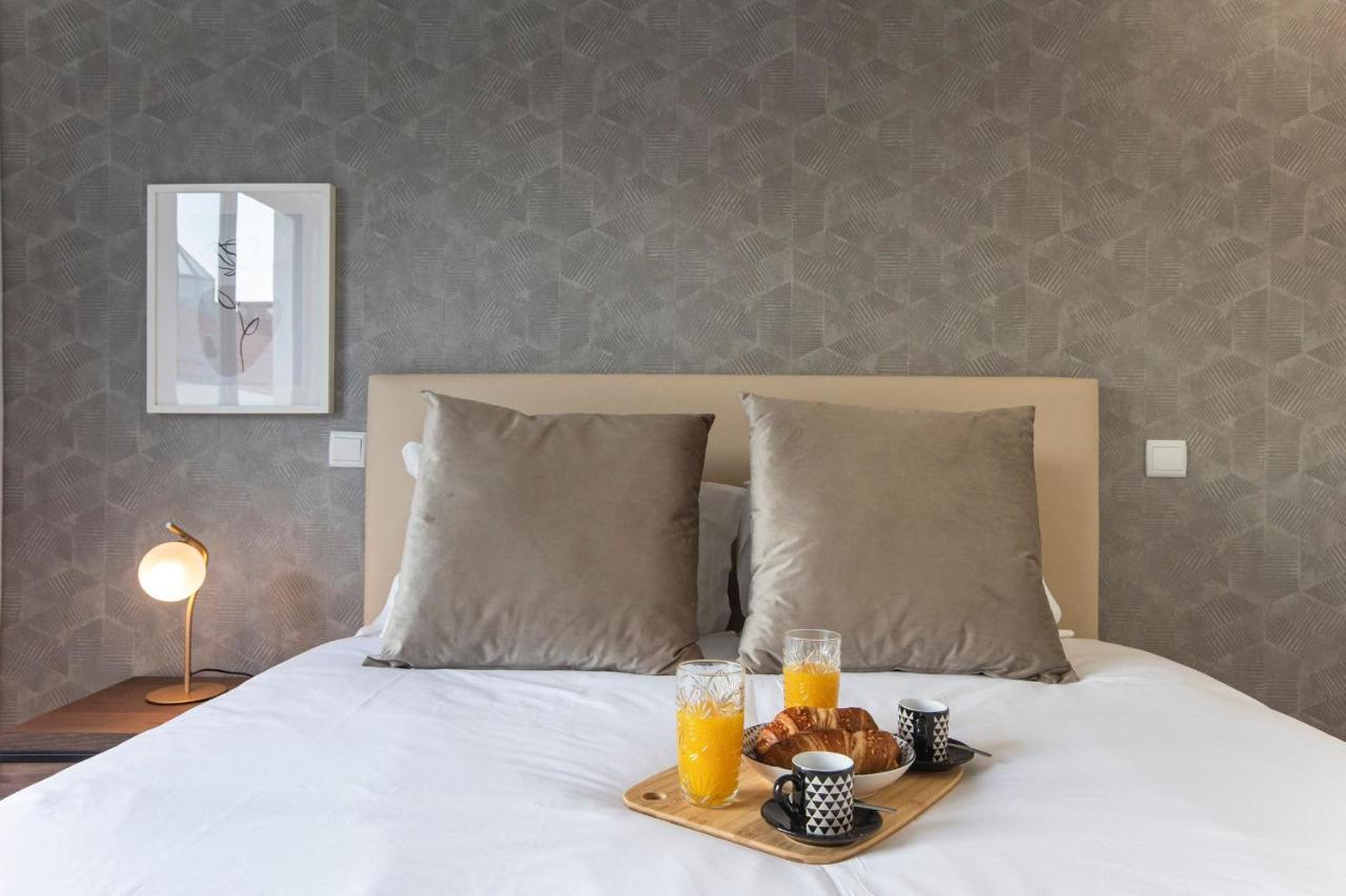 City Center 2Br Flat W/ Ac By Lovelystay Porto Ngoại thất bức ảnh